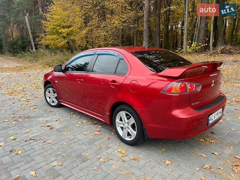 Седан Mitsubishi Lancer 2008 в Луцке