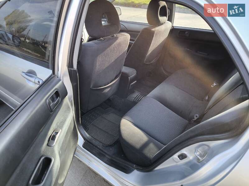 Седан Mitsubishi Lancer 2006 в Харкові