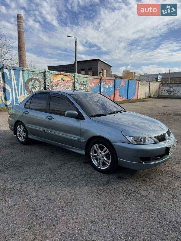 Седан Mitsubishi Lancer 2008 в Харькове