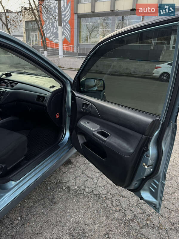 Седан Mitsubishi Lancer 2008 в Харькове