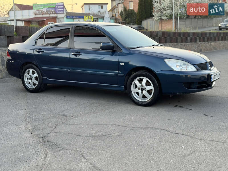 Седан Mitsubishi Lancer 2006 в Виннице фото 4 Седан Mitsubishi Lancer 2006 в Виннице