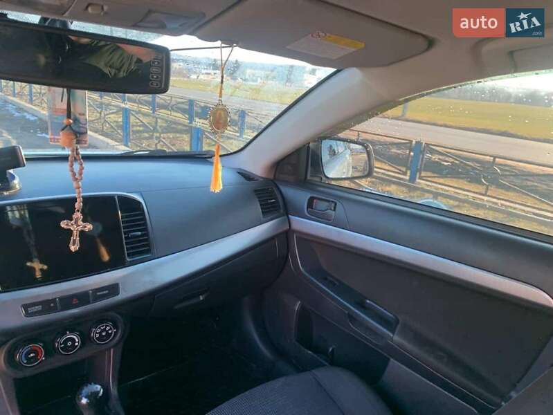 Седан Mitsubishi Lancer 2008 в Хмельницком