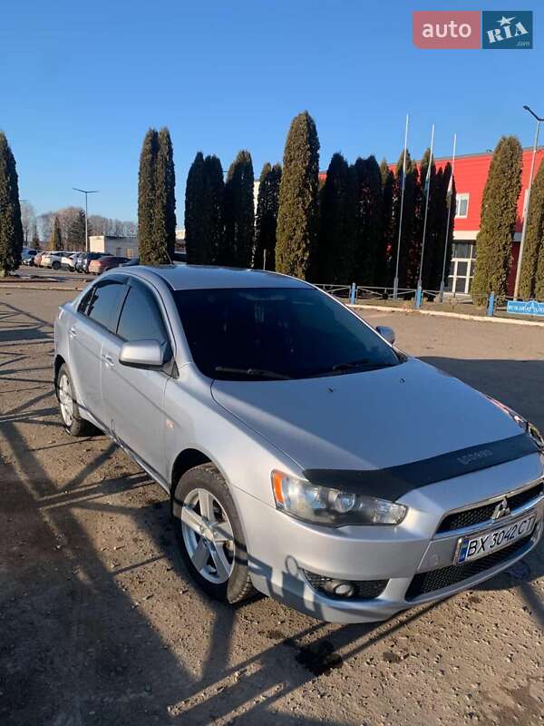 Седан Mitsubishi Lancer 2008 в Хмельницком