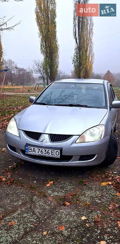 Седан Mitsubishi Lancer 2003 в Кропивницком фото 5 Седан Mitsubishi Lancer 2003 в Кропивницком