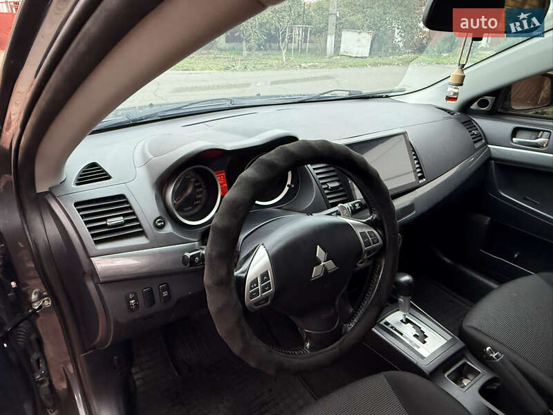 Седан Mitsubishi Lancer 2008 в Одессе