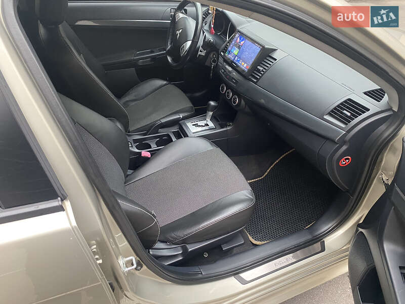 Седан Mitsubishi Lancer 2008 в Софіївській Борщагівці