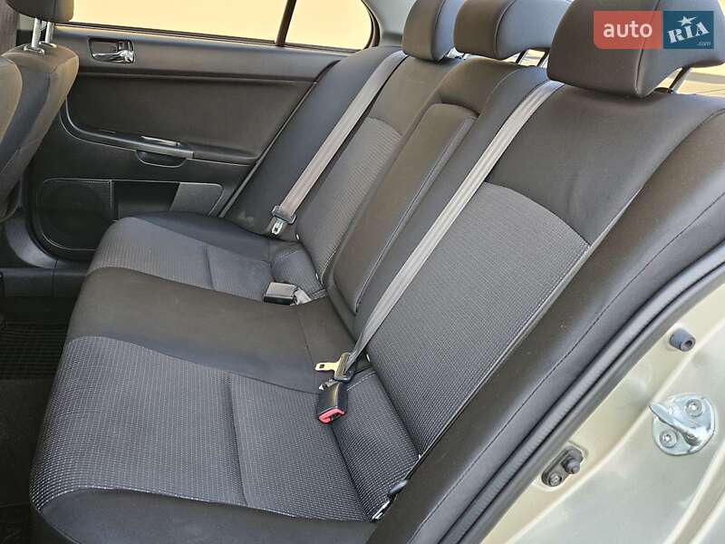 Седан Mitsubishi Lancer 2007 в Бориславе фото 67 Седан Mitsubishi Lancer 2007 в Бориславе