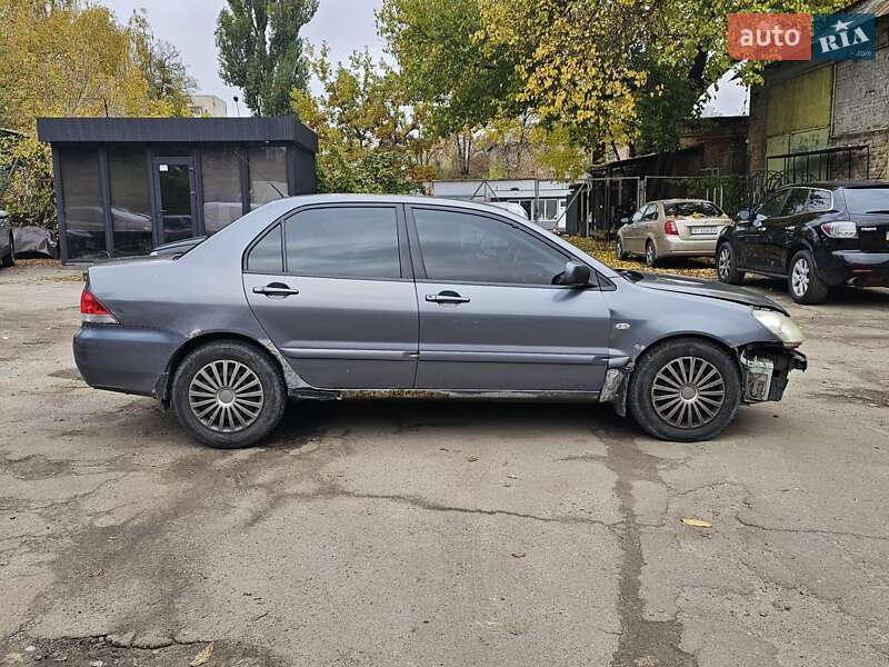 Седан Mitsubishi Lancer 2008 в Киеве фото 11 Седан Mitsubishi Lancer 2008 в Киеве