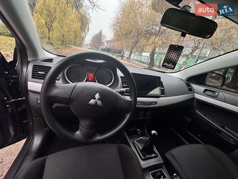 Седан Mitsubishi Lancer 2009 в Киеве фото 12 Седан Mitsubishi Lancer 2009 в Киеве
