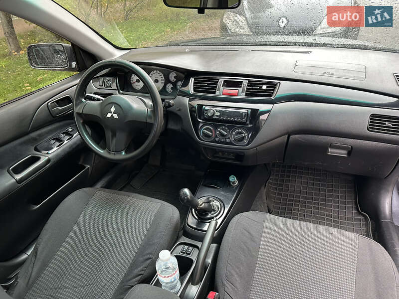 Седан Mitsubishi Lancer 2007 в Києві
