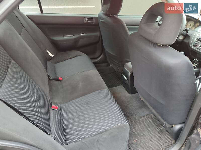Седан Mitsubishi Lancer 2006 в Киеве