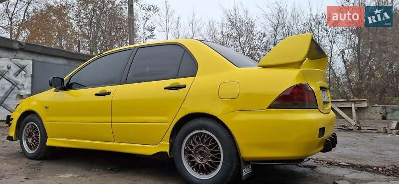 Седан Mitsubishi Lancer 2004 в Кам'янському фото 4 Седан Mitsubishi Lancer 2004 в Кам'янському