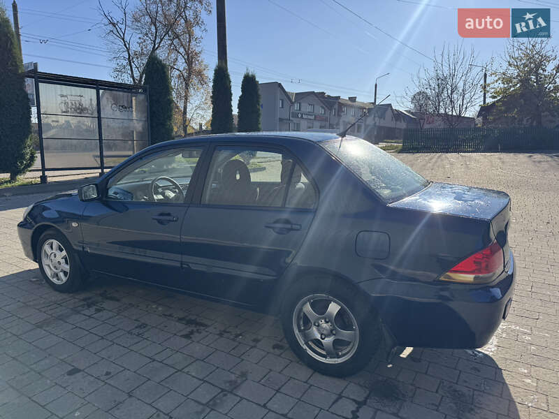 Седан Mitsubishi Lancer 2006 в Івано-Франківську