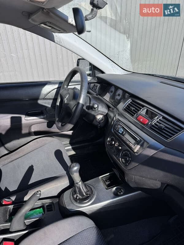 Седан Mitsubishi Lancer 2006 в Івано-Франківську
