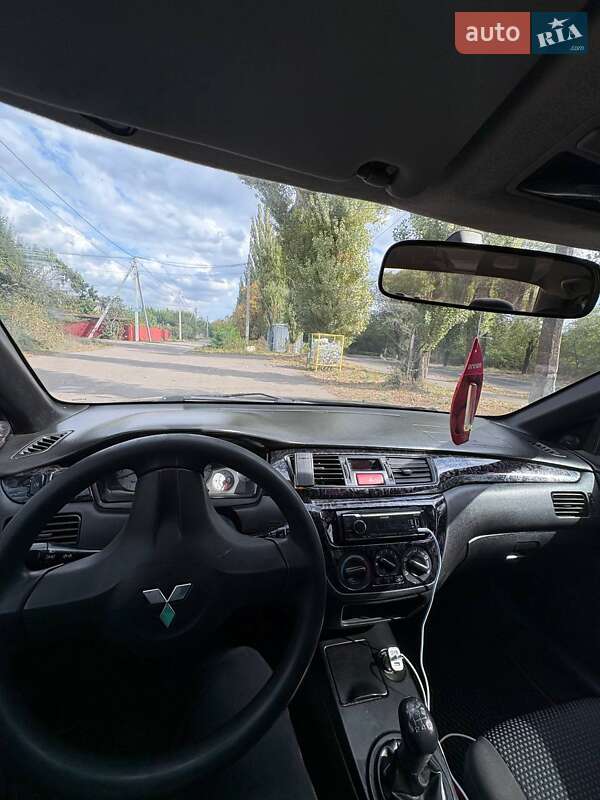 Седан Mitsubishi Lancer 2007 в Днепре фото 9 Седан Mitsubishi Lancer 2007 в Днепре
