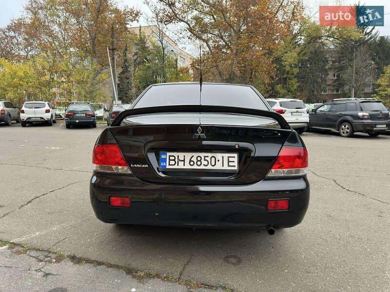 Седан Mitsubishi Lancer 2007 в Одессе