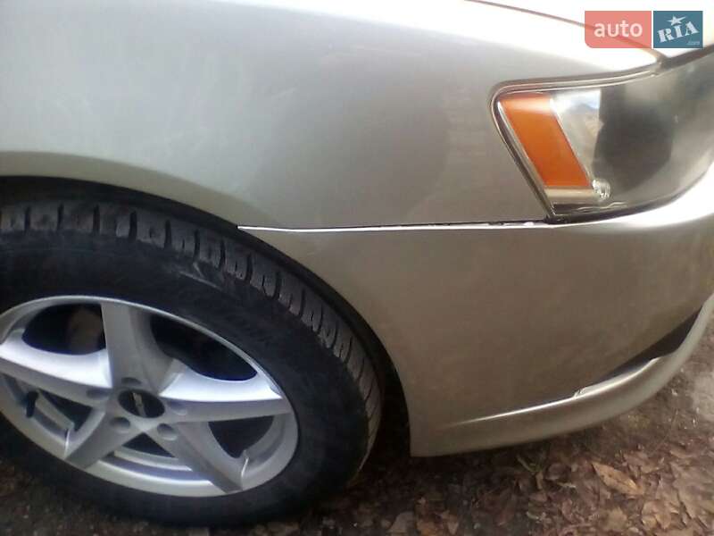 Седан Mitsubishi Lancer 2011 в Львові