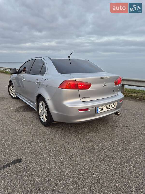Седан Mitsubishi Lancer 2007 в Черкасах