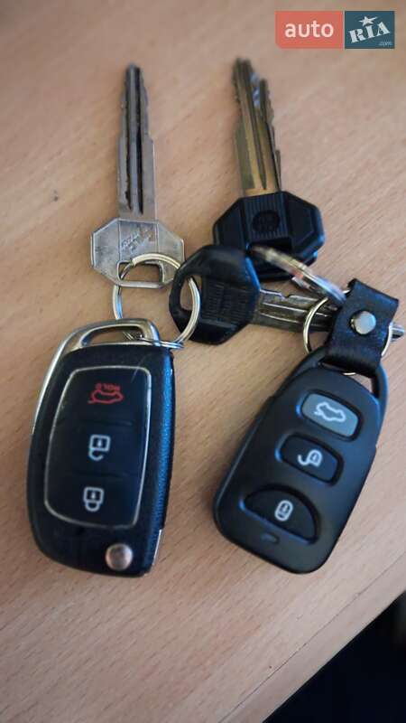 Седан Mitsubishi Lancer 1988 в Світловодську фото 8 Седан Mitsubishi Lancer 1988 в Світловодську