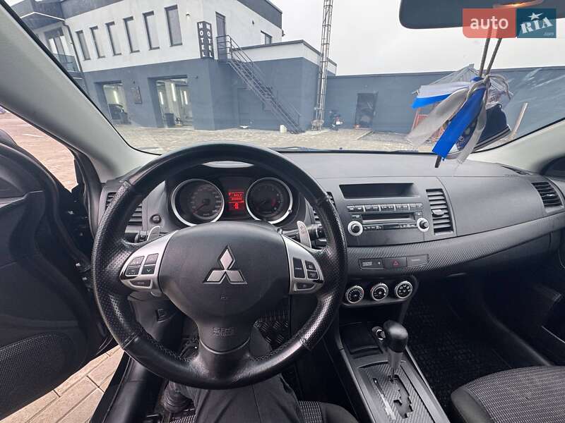 Седан Mitsubishi Lancer 2007 в Ужгороді фото 8 Седан Mitsubishi Lancer 2007 в Ужгороді
