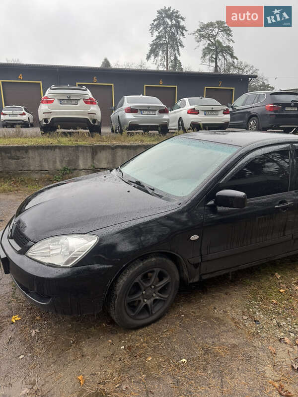Седан Mitsubishi Lancer 2005 в Києві фото 5 Седан Mitsubishi Lancer 2005 в Києві