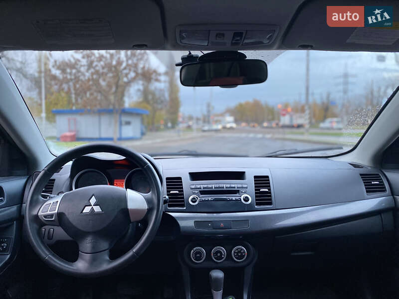 Седан Mitsubishi Lancer 2008 в Миколаєві