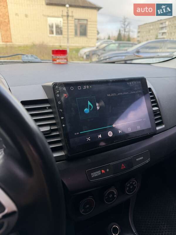 Седан Mitsubishi Lancer 2014 в Рівному