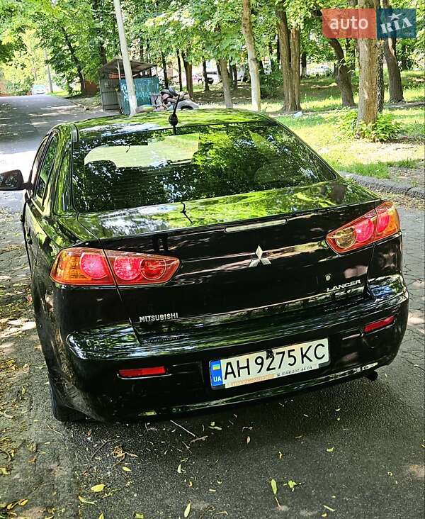 Седан Mitsubishi Lancer 2008 в Ровно