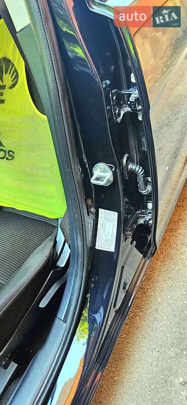 Седан Mitsubishi Lancer 2008 в Ровно