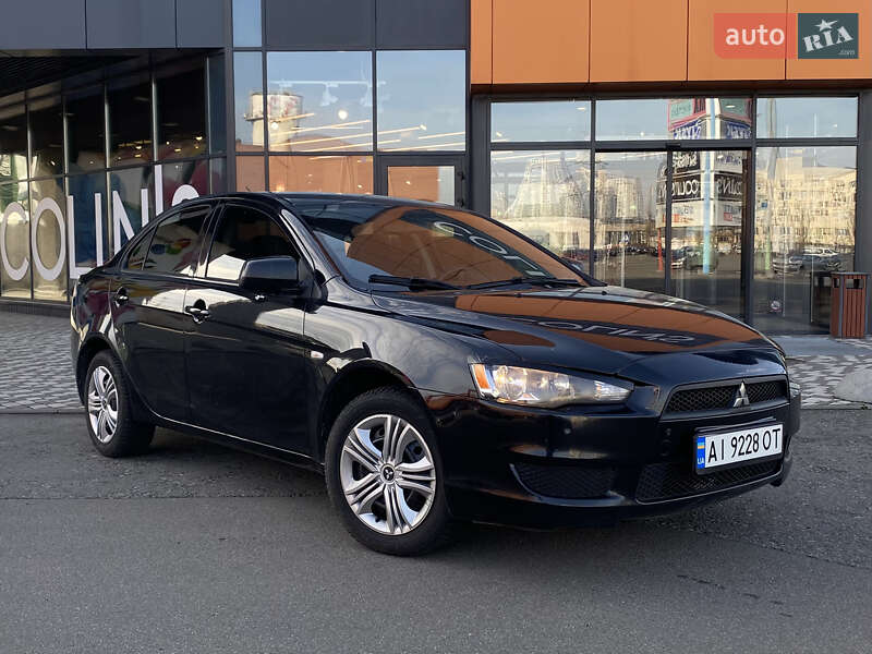 Седан Mitsubishi Lancer 2010 в Києві фото 5 Седан Mitsubishi Lancer 2010 в Києві