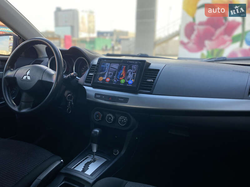Седан Mitsubishi Lancer 2010 в Києві фото 12 Седан Mitsubishi Lancer 2010 в Києві