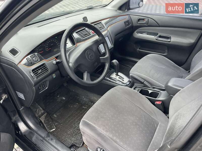Седан Mitsubishi Lancer 2004 в Полтаве фото 15 Седан Mitsubishi Lancer 2004 в Полтаве