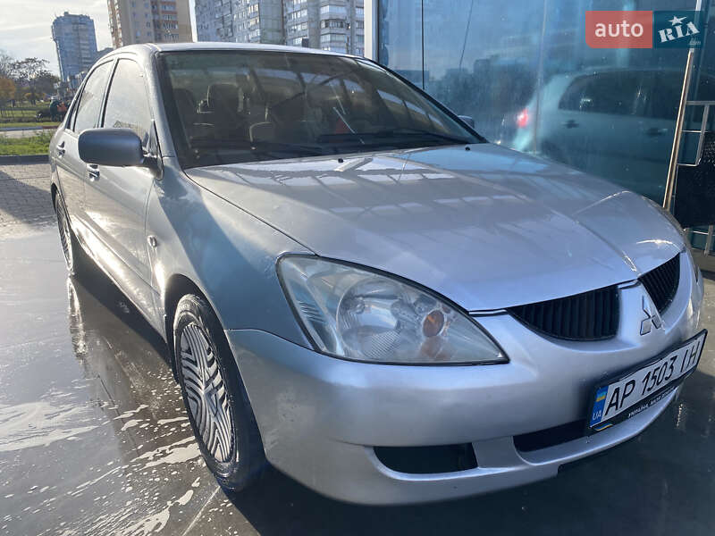 Седан Mitsubishi Lancer 2004 в Запоріжжі
