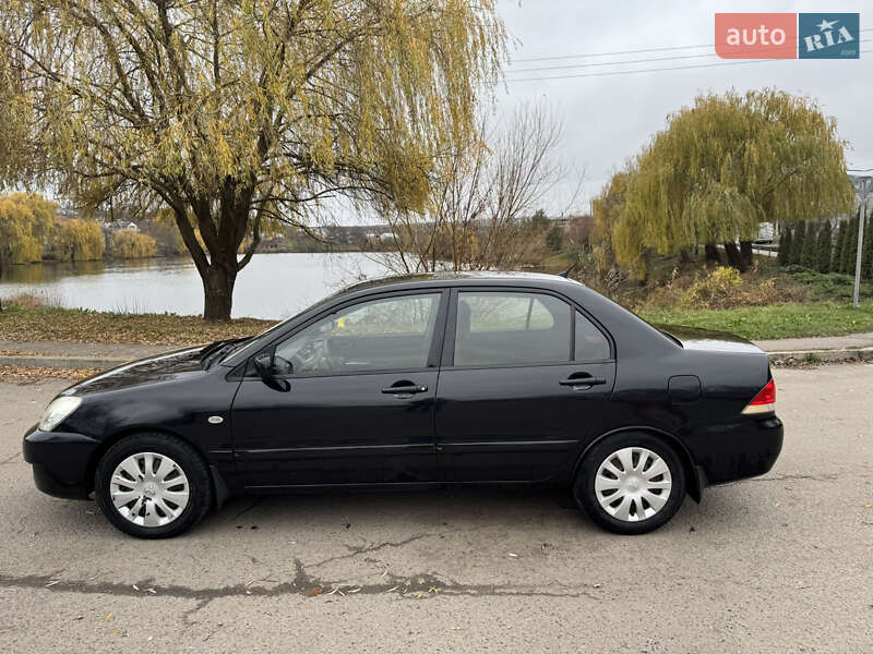 Седан Mitsubishi Lancer 2009 в Умані