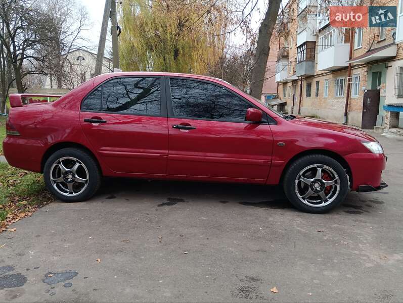 Седан Mitsubishi Lancer 2004 в Вінниці