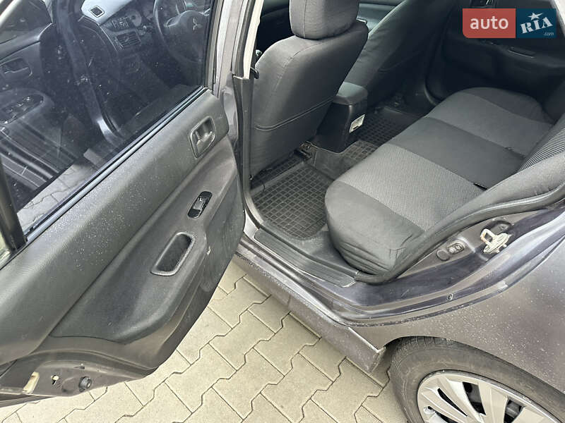 Седан Mitsubishi Lancer 2007 в Киеве фото 21 Седан Mitsubishi Lancer 2007 в Киеве