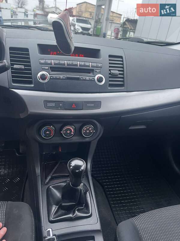 Седан Mitsubishi Lancer 2009 в Борисполі фото 6 Седан Mitsubishi Lancer 2009 в Борисполі