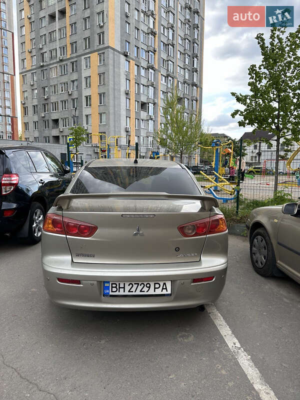 Седан Mitsubishi Lancer 2008 в Києві
