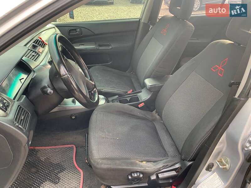 Седан Mitsubishi Lancer 2009 в Коломиї
