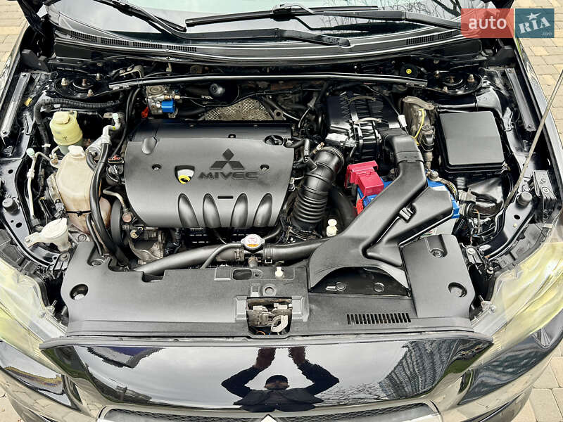 Седан Mitsubishi Lancer 2009 в Одесі