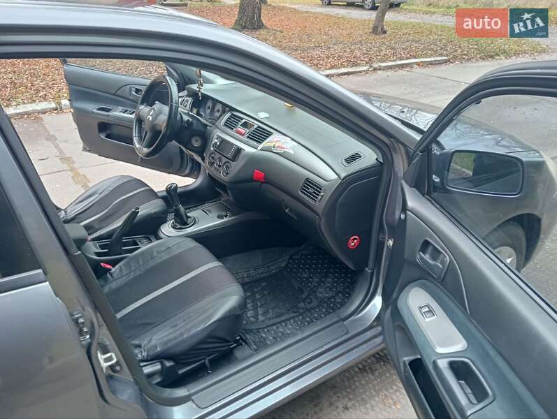 Седан Mitsubishi Lancer 2008 в Острозі
