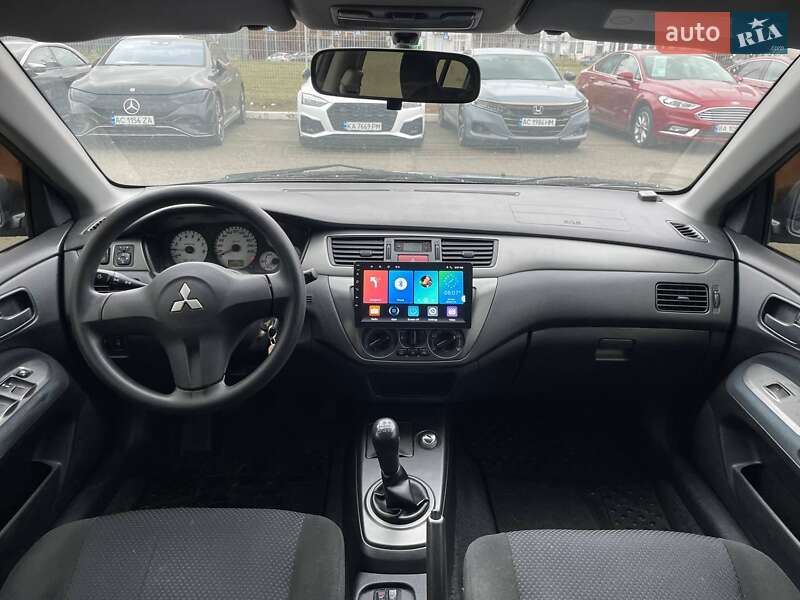 Седан Mitsubishi Lancer 2008 в Києві