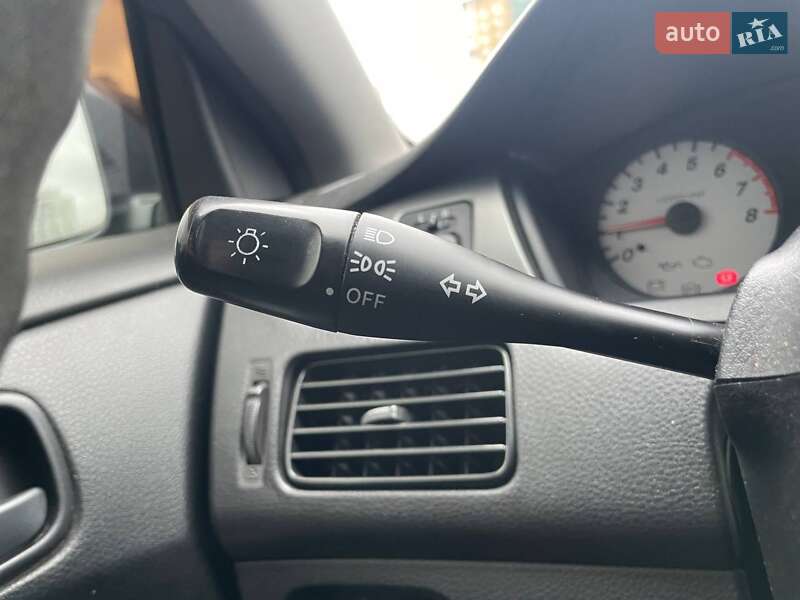 Седан Mitsubishi Lancer 2008 в Києві