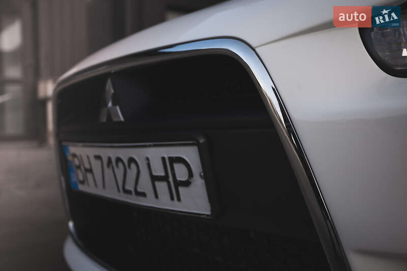 Седан Mitsubishi Lancer 2014 в Білгороді-Дністровському