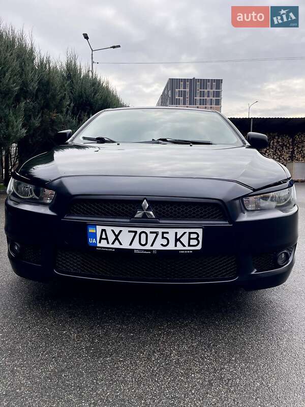 Седан Mitsubishi Lancer 2008 в Києві