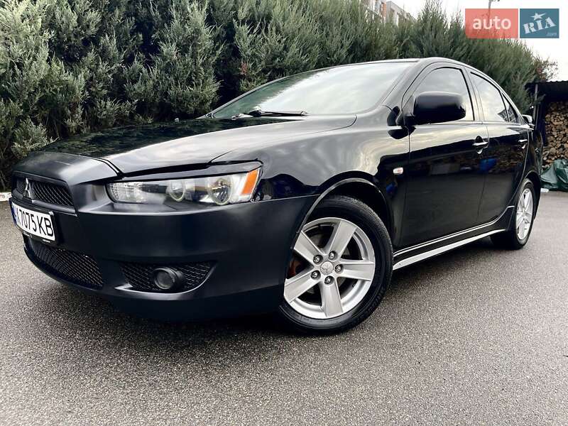 Седан Mitsubishi Lancer 2008 в Києві
