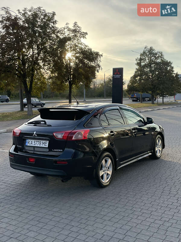 Хэтчбек Mitsubishi Lancer 2008 в Запорожье
