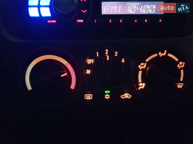 Седан Mitsubishi Lancer 2006 в Киеве