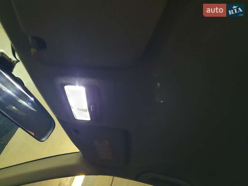 Седан Mitsubishi Lancer 2006 в Киеве