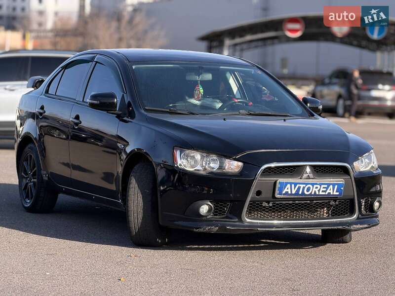 Седан Mitsubishi Lancer 2015 в Кривому Розі